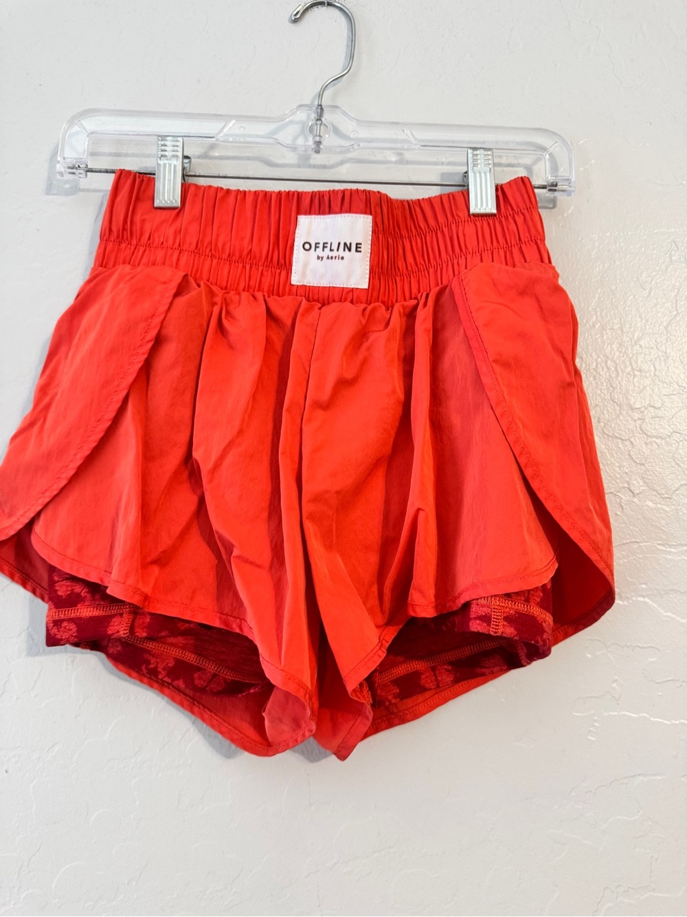 👖OFFLINE by Aerie The Hugger Women's Petite XS Orange High Rise Shorts Pockets